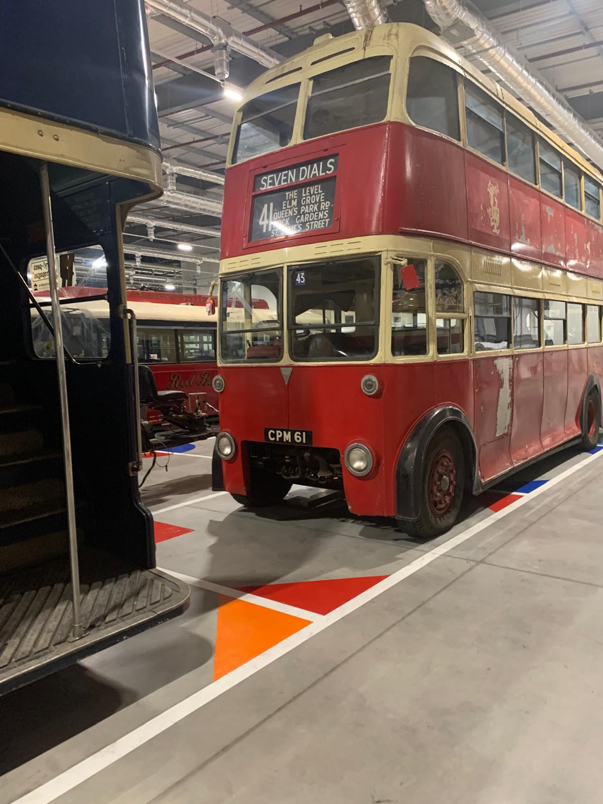 trolley2